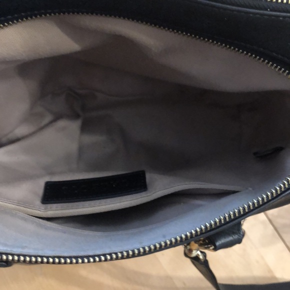 Talbots large black handbag with double handles and removable strap. - Picture 5 of 8